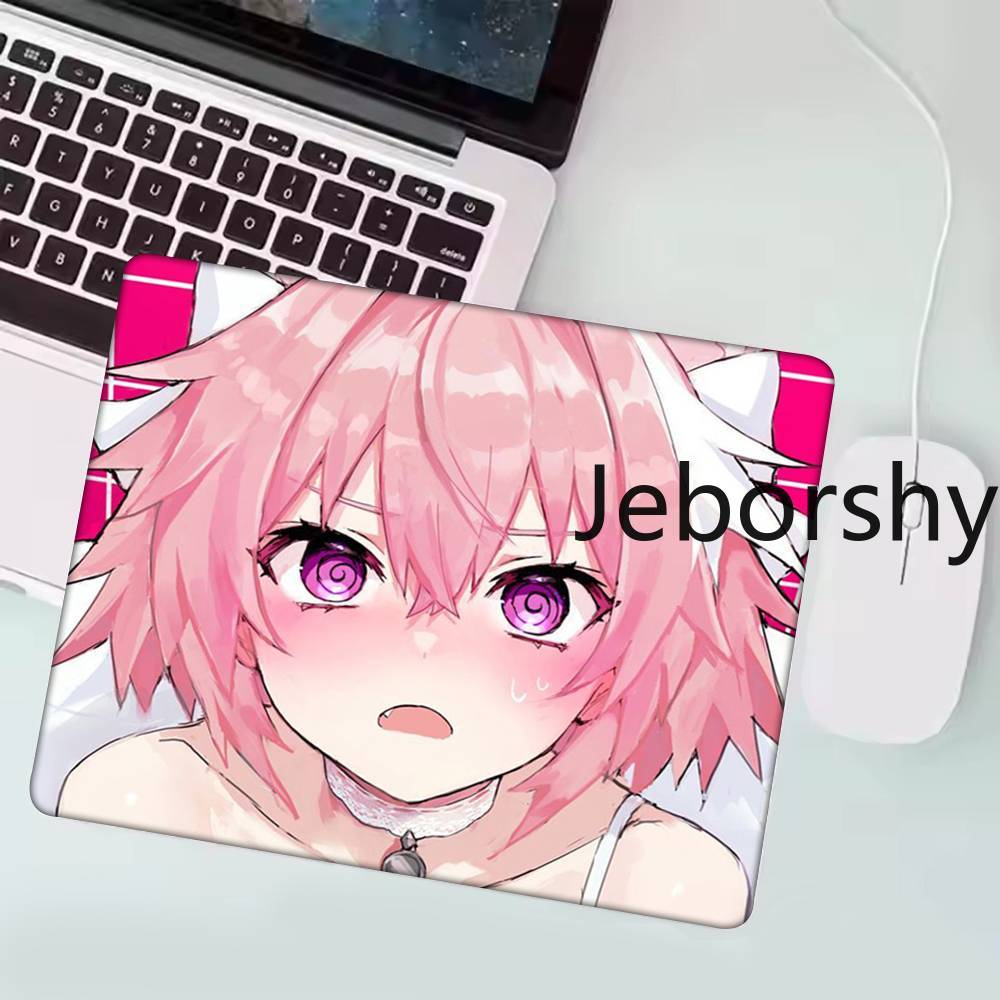 Cute Pink Hair Anime Character - Tradescantia Purple incelemesi ve fiyatı